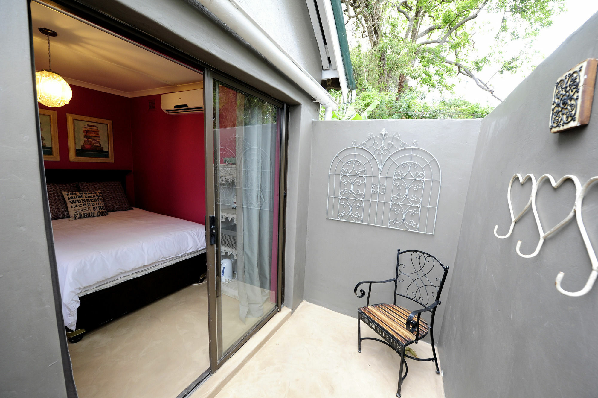 Tamarisk Bed & Breakfast Durban Buitenkant foto